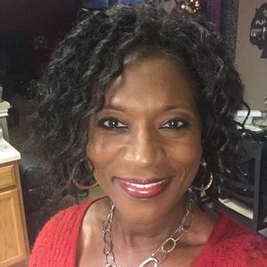 Meet your Posher, Sabrina